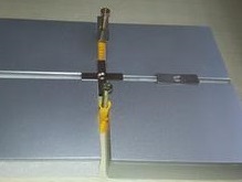 保温装饰一体板锚固件安装方法