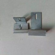 一体化板专用铝合金挂件如何安装