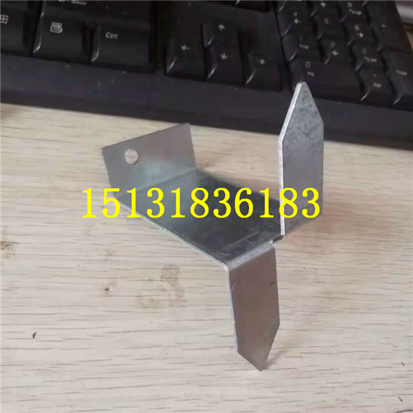 一体板扣件