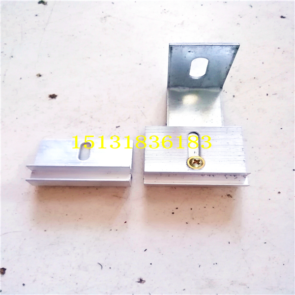 一模一样的一体板挂件价格为什么差很多